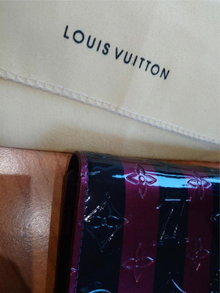 Louis Vuitton Sarah long Aramante Purple M91715