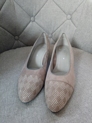 Ara Heels size us 10.5 uk 8.5 taupe