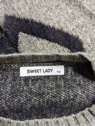 Sweet Lady Heart Design Knitted Sweatshirt Grey Size TU