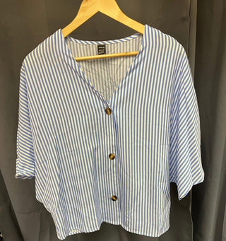 shein blue and white stripe shirt L