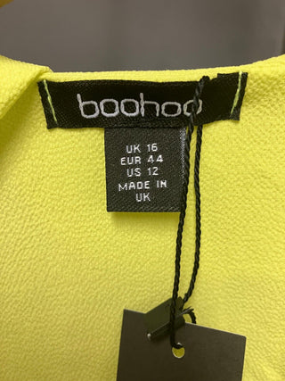 Boohoo Plus double rufle frill blouse lime 16