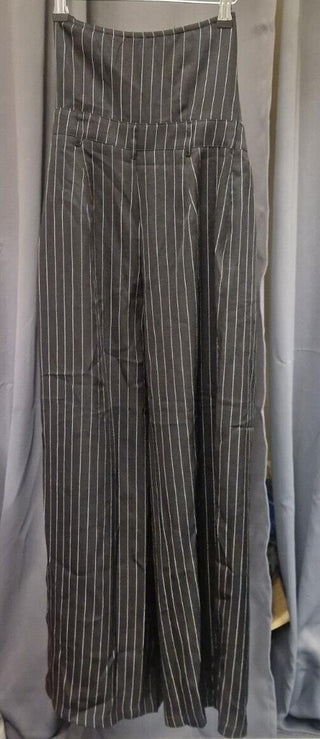 Cider Pinstriped Sleevless Jumpsuit With Belt - XS - Black